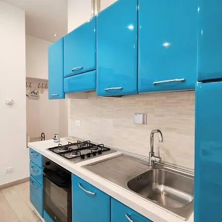 La Vie Est Belle Apartamento Nettuno